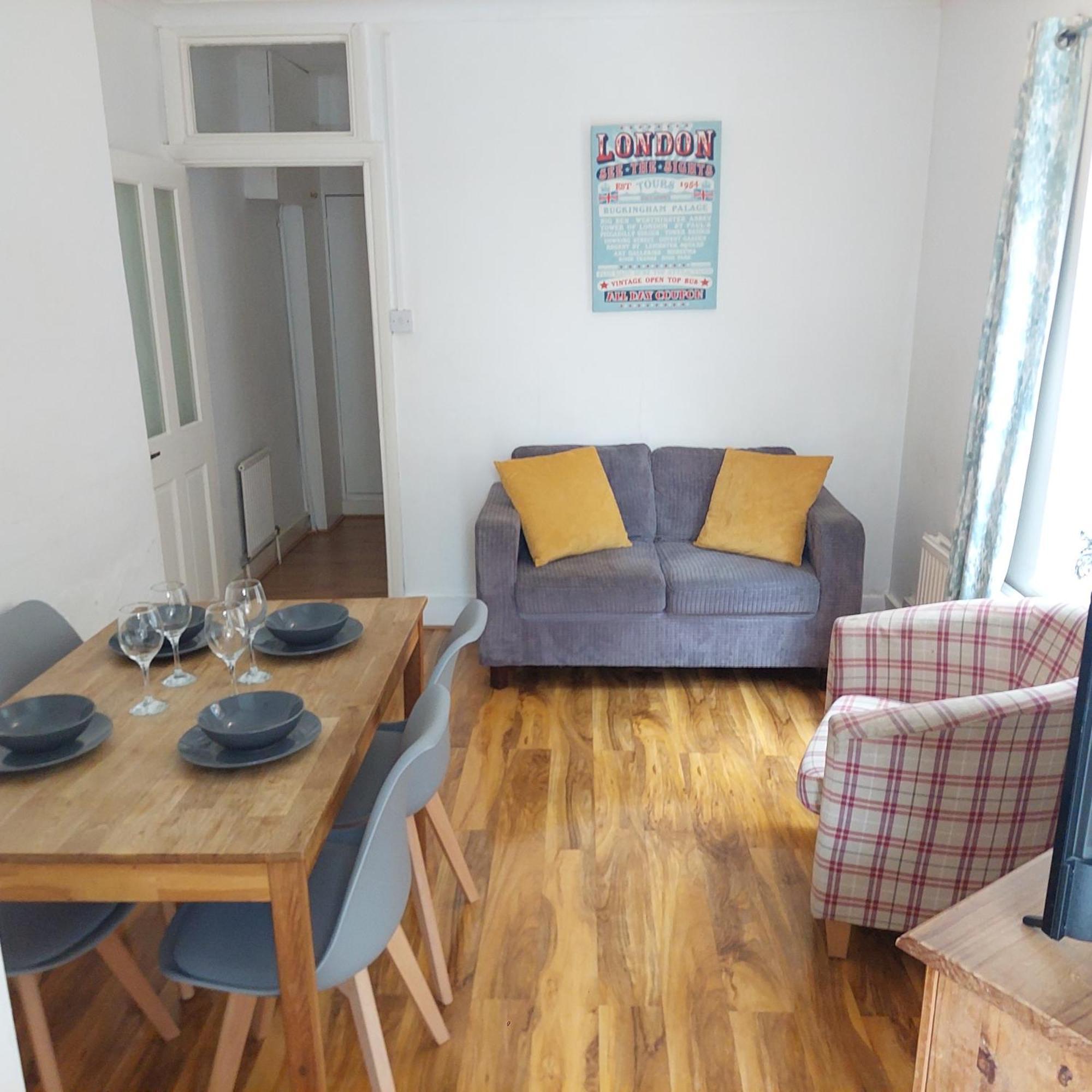 Apartament 4 Bedroom & 2 Bedroom